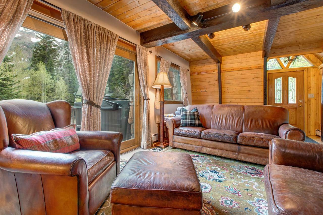 Creekside Chalet ألتا المظهر الخارجي الصورة